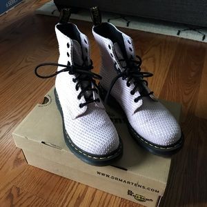 Dr. Martens Page Waffle Cotton Boot